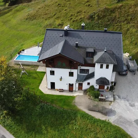 Familienappartement Waldstueberl