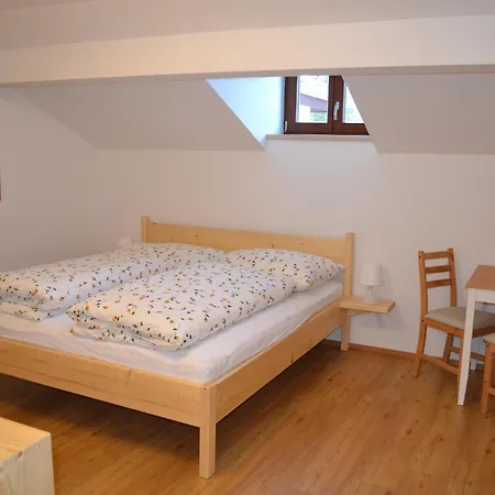 Familienappartement Waldstueberl 아파트 Mitterkleinarl