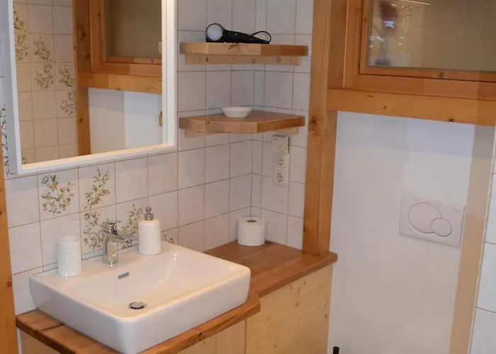 Familienappartement Waldstueberl アパート クライナル